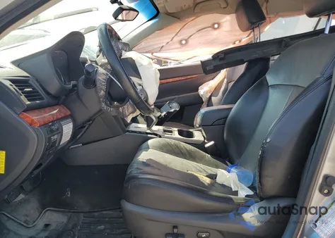 2011 Subaru Outback 2.5I Limited z USA, uszkodzony, nr VIN 4S4BRCJC2B3408330